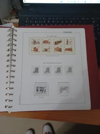 Hojas Sellos Años 2005,06 y 07 + Álbum