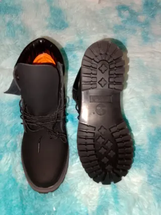 Timberland nere nuove