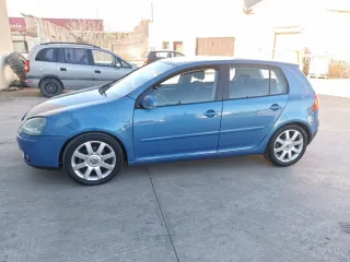 Volkswagen Golf 2005