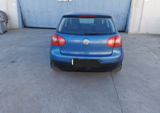 Volkswagen Golf 2005