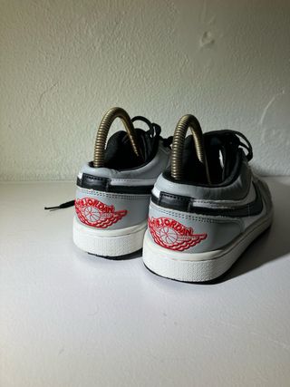 Nike Air Jordan 1 Low Grises Blancas Negras