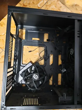 Caja PC Aerocool Negra