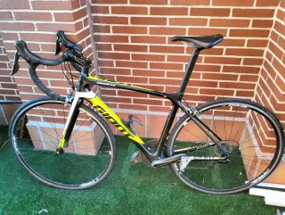 Bicicleta de carretera Giant TCR Advanced 1 2016