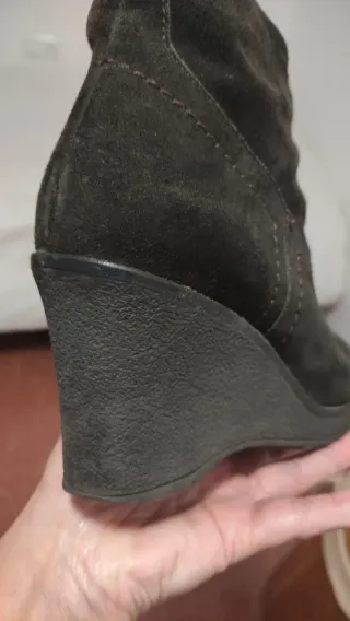 Botines marrones con cordones