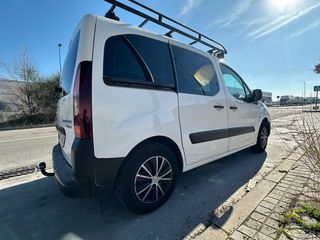 Peugeot Partner 2011