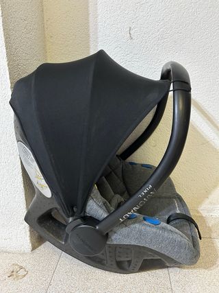 Silla de coche para bebé Avionaut ligera