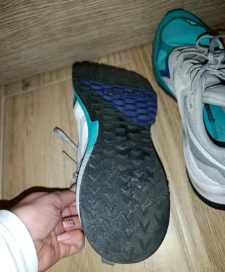 Zapatillas deportivas Reebok grises y turquesa