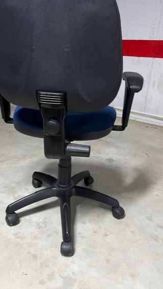 Silla de oficina azul tela