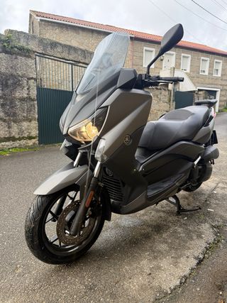Yamaha XMAX 125cc