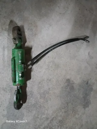 Tercer punto hidráulico tractor