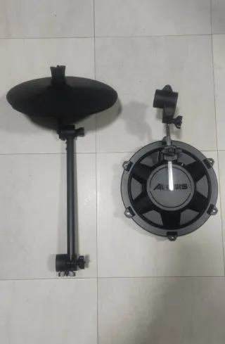 Alesis Nitro Plato + Pad