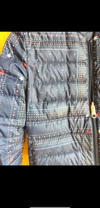 Plumífero chica Tommy