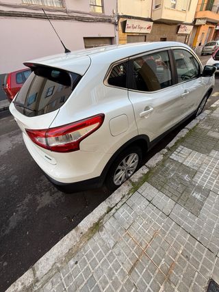 Nissan Qashqai 2015