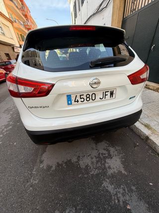 Nissan Qashqai 2015