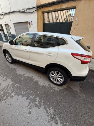 Nissan Qashqai 2015