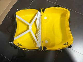 Maleta infantil Trunki abeja