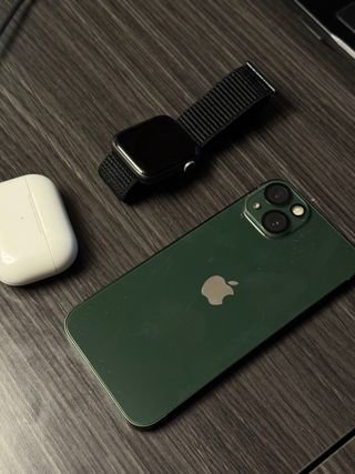 Pack iPhone 13, AirPods Pro, Apple Watch SE 44mm N