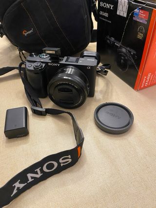 Sony a6400 + objetivo kit 16-50mm