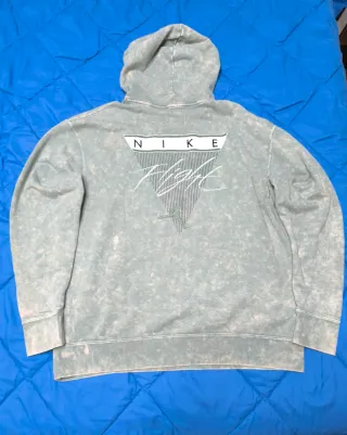 NIKE AIR JORDAN FLIGHT GRAPHIC FLEECE HOODIE GHOST