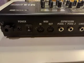 Pedalera Line 6 M13 Stompbox Modeler