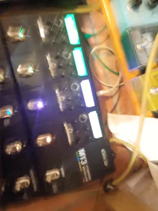 Pedalera Line 6 M13 Stompbox Modeler