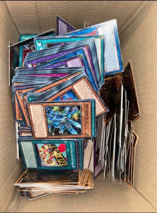 Lotto carte Yu-Gi-Oh!