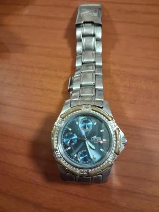 Orologio Lotus Donna Oro e Argento