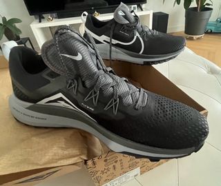 Zapatillas Nike Pegasus Trail 4 sin estrenar