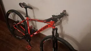 Bicicleta Racer 290 L Roja