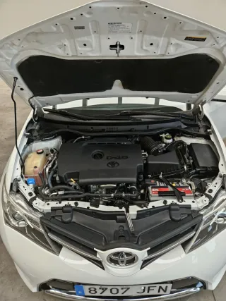 Toyota Auris 1.6 115D Active Touring 2015
