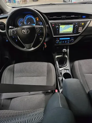 Toyota Auris 1.6 115D Active Touring 2015