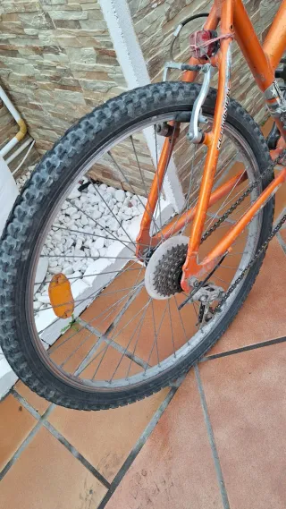 Urge,Bicicleta Tracker Up-Rideu urge .