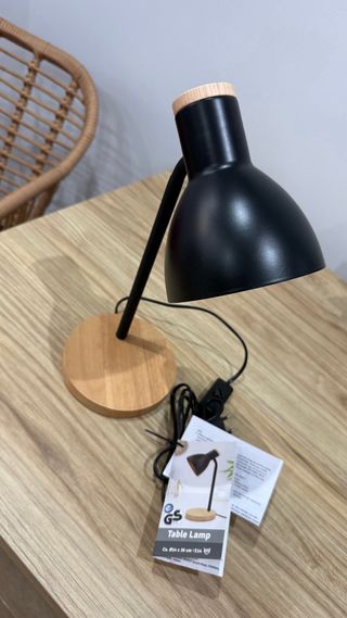 Lámpara de mesa flexo nueva