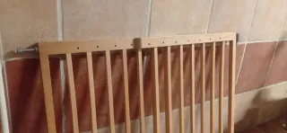 Barandilla seguridad madera niños