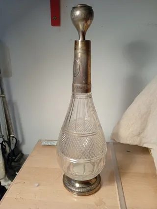 Botella de cristal y plata siglo XIX