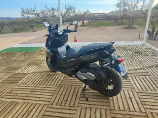 BMW C400X