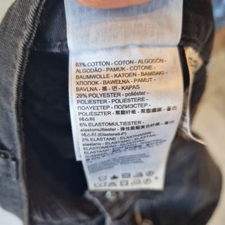 Pantalón vaquero Levi's negro desgastado