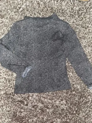 Chaqueta elegante gris y blanca