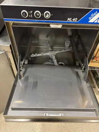 Lavavajillas Adler NL40