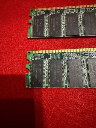 2x Elixir 512MB DDR-400MHz RAM