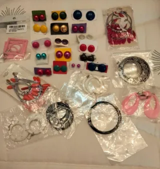 Pendientes de aro y colgantes