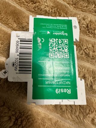 Magnetotermico Schneider Resi9 C16