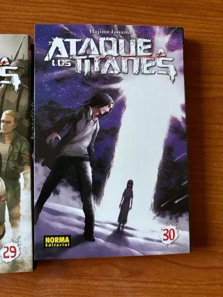 Pack manga Ataque a los titanes Shingeki no Kyojin