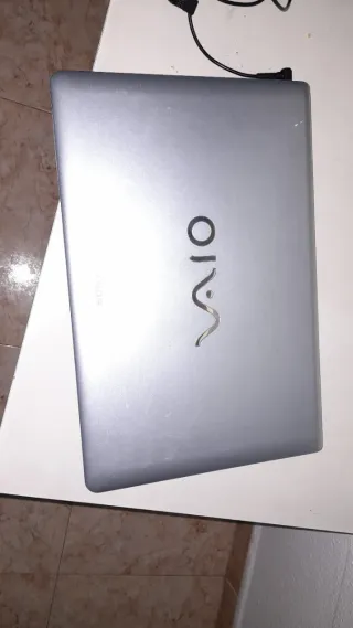 Ordenador Sony VAIO Beige/Blanco