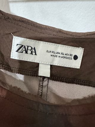 Falda Zara Midi Estampada