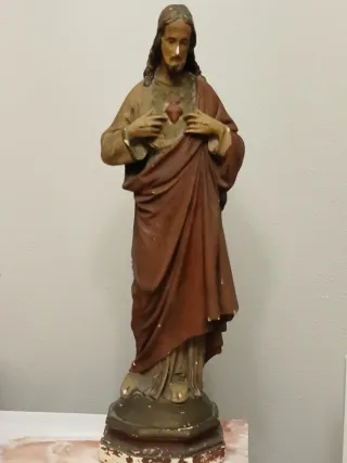 Antigua imagen del Sagrado Corazón de Jesús