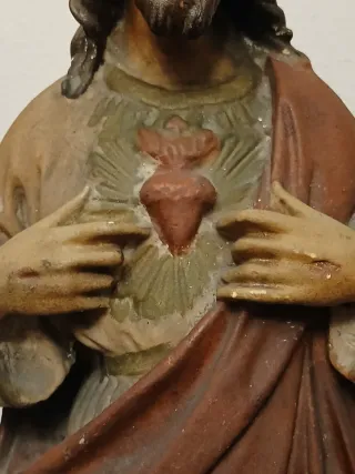 Antigua imagen del Sagrado Corazón de Jesús