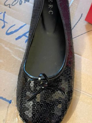 Manoletinas Z.R.C. lentejuelas negras