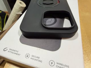 Funda SP Connect iPhone 16 Pro