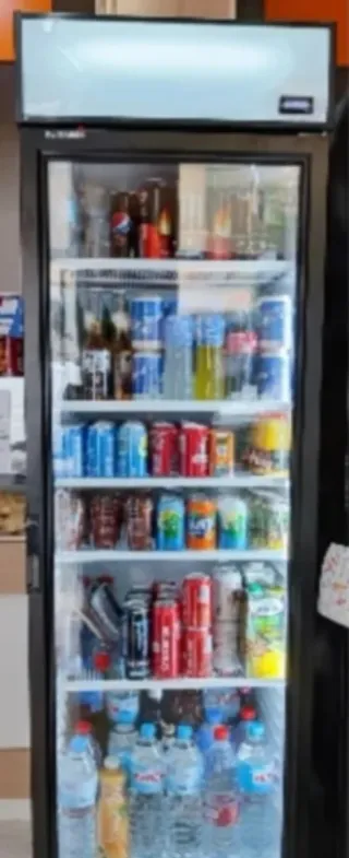 Nevera expositora de bebidas